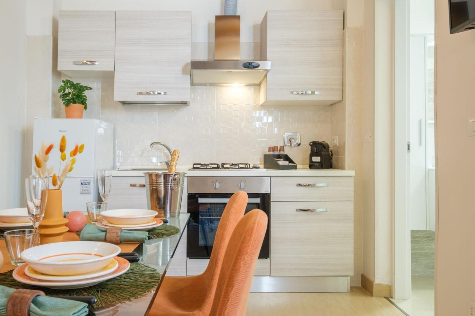 Piazza Maggiore - Il Sentiero Apartment With Private Garden Bologna Eksteriør billede