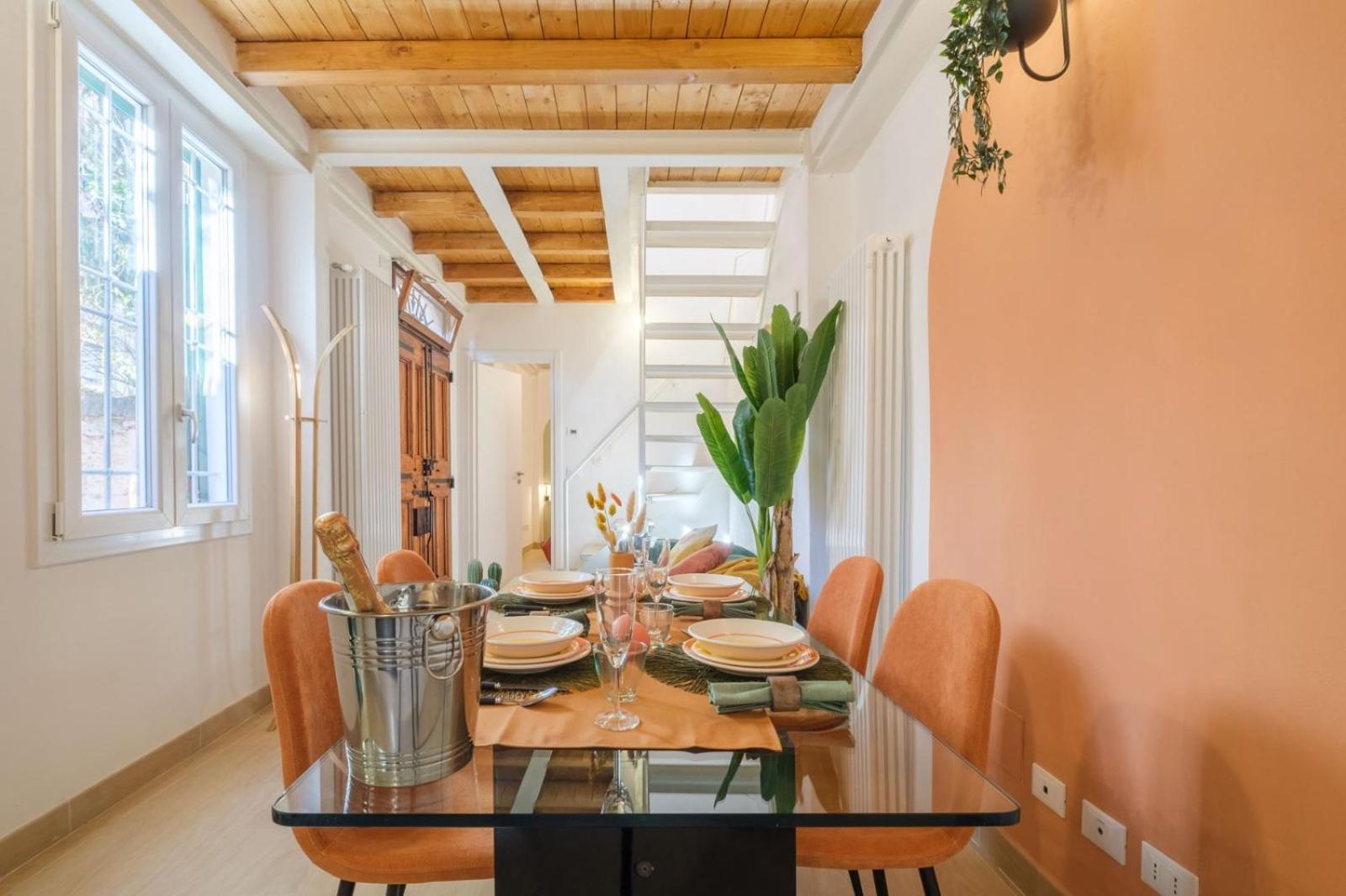 Piazza Maggiore - Il Sentiero Apartment With Private Garden Bologna Eksteriør billede